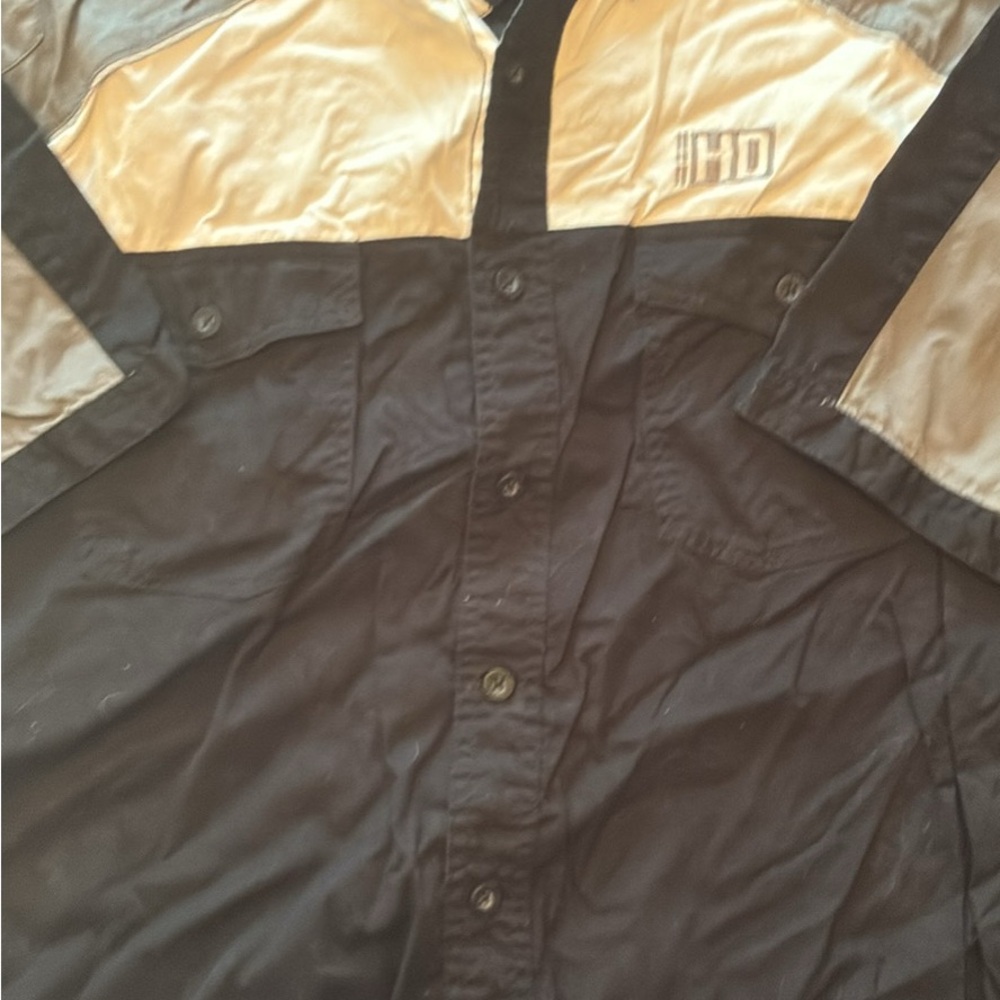 Harley-Davidson Black and Tan Casual Button Down biker Shirt with vent.